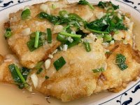 Grilled Sole Fillet coated in egg in Garlic Sauce